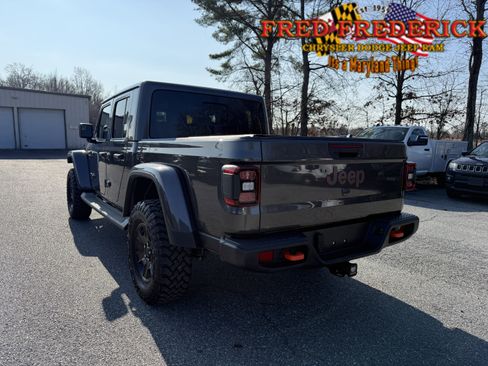 Used 2023 Jeep Gladiator Mojave w/ LED Lighting Group image 5