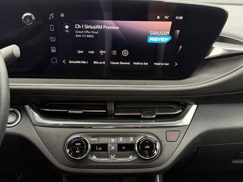 Used 2024 Buick Envista Preferred w/ Convenience I Package image 13