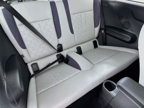 Certified 2025 MINI Cooper S FWD image 21