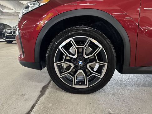 Used 2025 BMW X2 xDrive28i w/ Premium Package AWD/4WD image 10