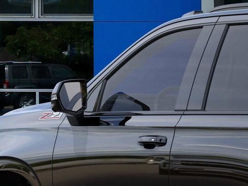 New 2026 Chevrolet Tahoe Z71 image 12