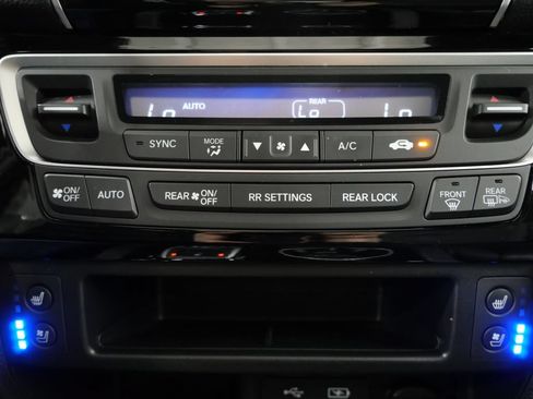 Used 2025 Honda Passport Black Edition image 20