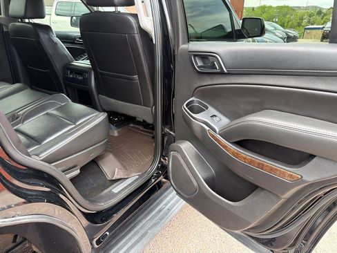 Used 2017 Chevrolet Tahoe LT AWD/4WD image 13