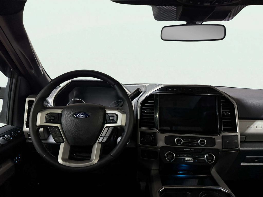 Used 2022 Ford F250 Lariat w/ Lariat Ultimate Package AWD/4WD image 10