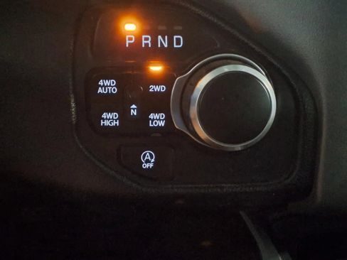 Used 2020 RAM 1500 Big Horn AWD/4WD image 20