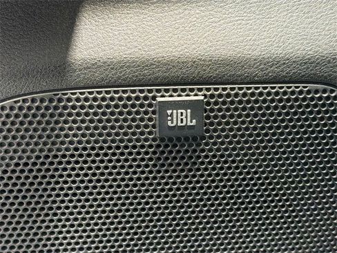 Certified 2022 Toyota Tacoma Limited image 17