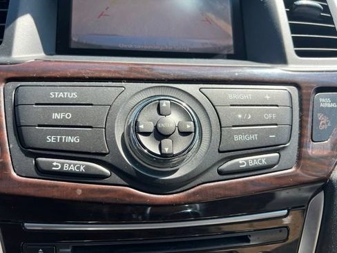Used 2014 Nissan Pathfinder SL w/ SL Premium Package AWD/4WD image 20