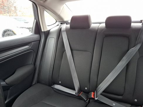 Certified 2023 Honda Civic EX image 18