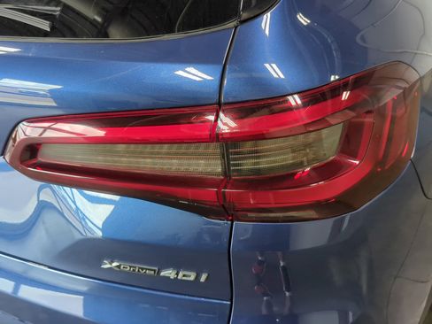 Used 2022 BMW X5 xDrive40i w/ Premium Package image 17