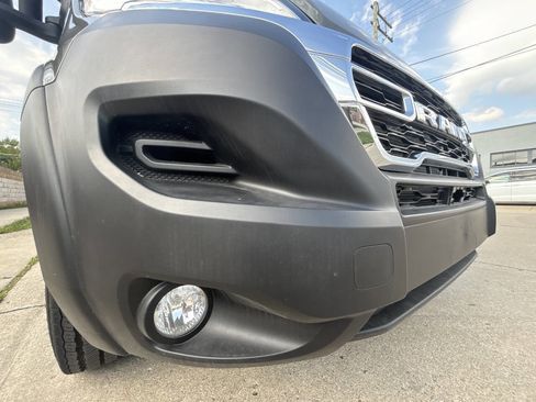 Used 2023 RAM ProMaster 2500 w/ Premium Appearance Group image 26