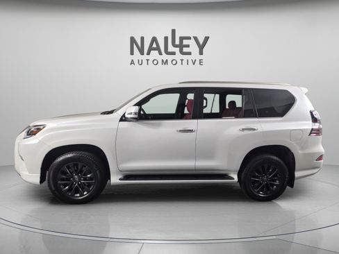 Certified 2023 Lexus GX 460 Premium w/ Premium Package AWD/4WD image 3