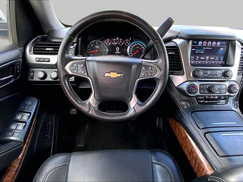 Used 2018 Chevrolet Tahoe Premier AWD/4WD image 6
