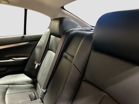 Used 2015 INFINITI Q40 AWD w/ Navigation Package image 26