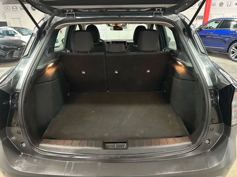 Used 2025 Nissan Kicks S AWD/4WD image 13