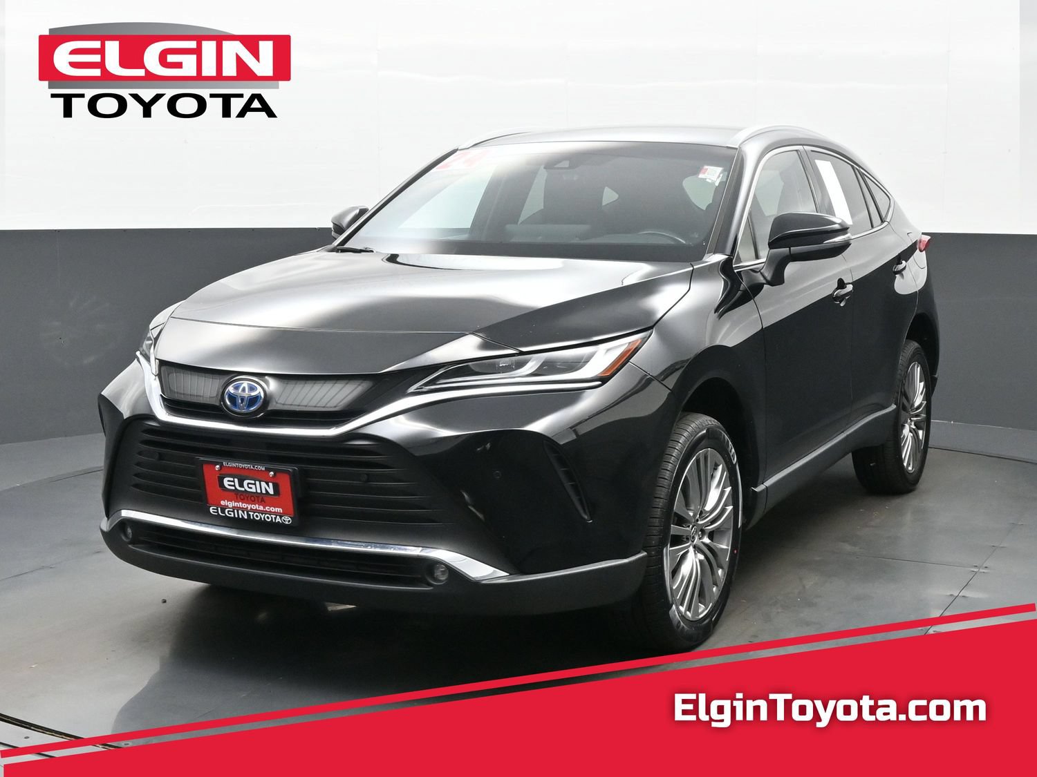 Used 2024 Toyota Venza XLE AWD/4WD image 1