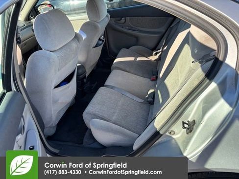 Used 2003 Oldsmobile Alero GL image 9