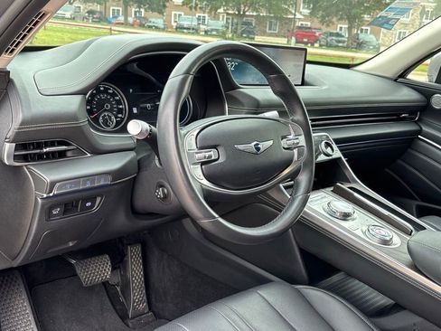 Used 2024 Genesis GV80 2.5T AWD/4WD image 12