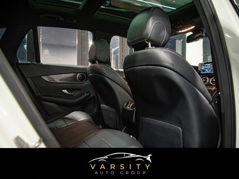 Used 2018 Mercedes-Benz GLC 300 4MATIC image 18