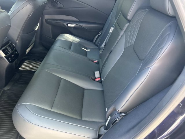 Used 2024 Lexus RX 350 FWD w/ Technology Package image 21