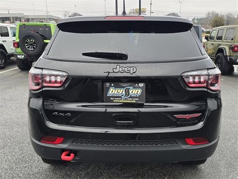 New 2026 Jeep Compass Trailhawk image 14