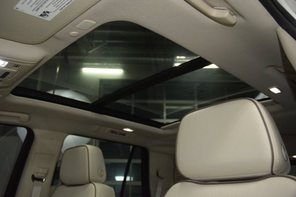 Used 2024 GMC Yukon Denali AWD/4WD image 53