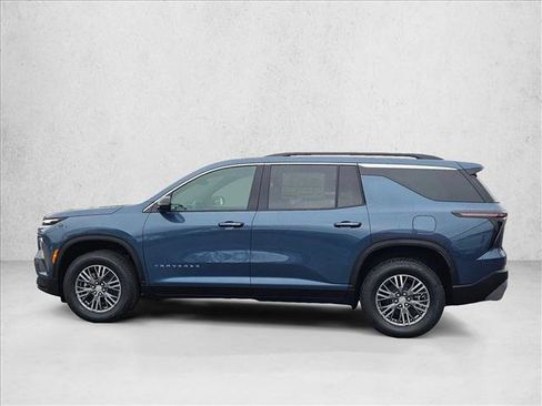 New 2026 Chevrolet Traverse LT image 5