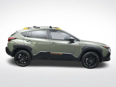 Used 2024 Subaru Crosstrek 2.5i Wilderness w/ Crosstrek Mirror Package AWD/4WD image 9