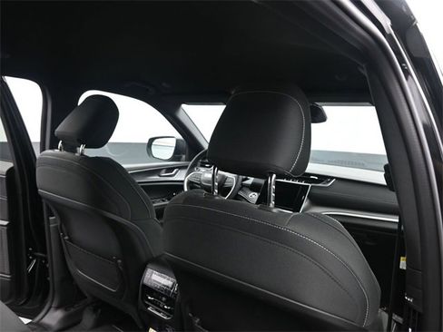 New 2025 Jeep Grand Cherokee L Laredo w/ Luxury Tech Group I image 18