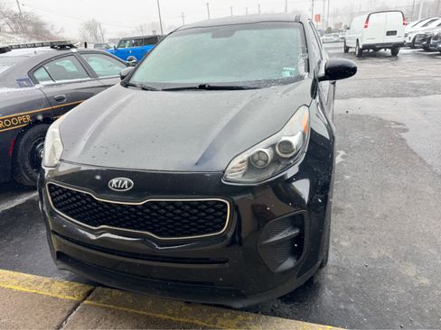 Certified 2018 Kia Sportage LX image 1