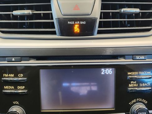 Used 2017 Nissan Altima 2.5 S w/ Power Driver Seat Package image 29