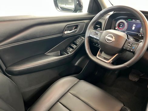 Used 2026 Nissan Rogue SL AWD/4WD image 11