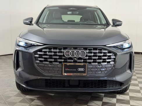 Certified 2025 Audi Q5 Premium w/ Convenience Package AWD/4WD image 6