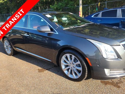 Used 2016 Cadillac XTS Luxury w/ Driver Awareness Package FWD image 5