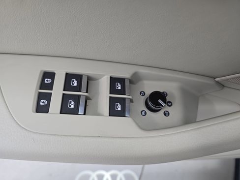 Used 2023 Audi A6 2.0T Premium w/ Convenience Package image 27