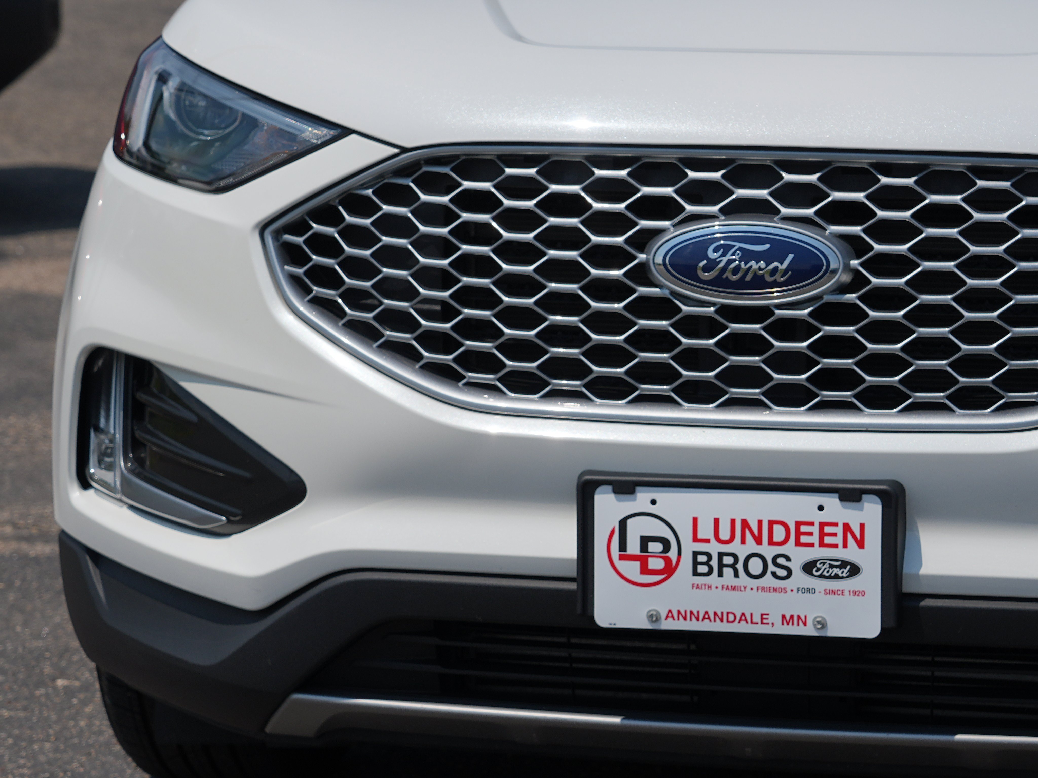 Used 2023 Ford Edge SEL w/ Convenience Package AWD/4WD image 11