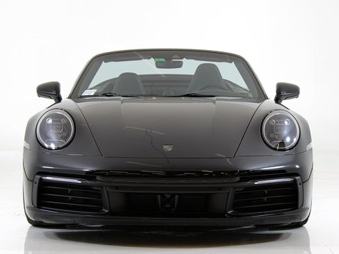 Used 2020 Porsche 911 Carrera RWD image 17
