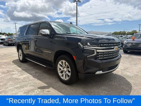 Used 2023 Chevrolet Suburban Premier RWD image 1