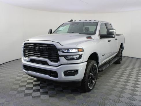 New 2026 RAM 2500 Big Horn AWD/4WD image 21