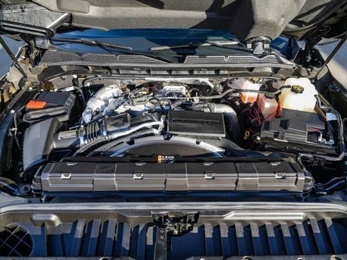 Used 2024 GMC Sierra 2500 AT4 w/ AT4 Premium Plus Package image 33