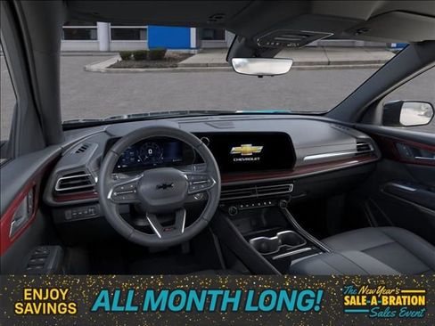 New 2026 Chevrolet Traverse Z71 w/ Driver Confidence Package image 15