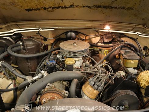 Used 1989 Jeep Grand Wagoneer image 3