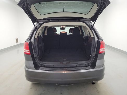 Used 2017 Dodge Journey SE w/ Flexible Seating Group FWD image 29
