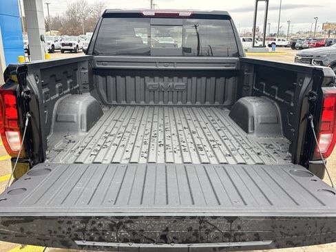 New 2026 GMC Sierra 1500 Elevation w/ Elevation Premium Package image 6