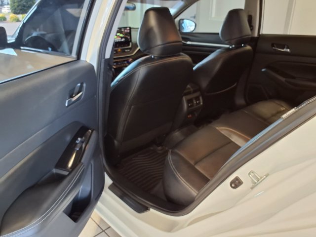 Used 2023 Nissan Altima 2.5 SL AWD/4WD image 17