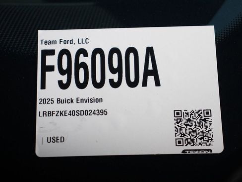 Used 2025 Buick Envision Preferred AWD/4WD image 30