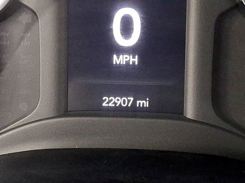 Used 2022 RAM 3500 Tradesman image 20