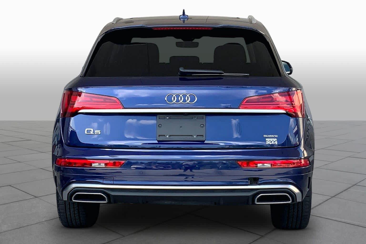 Used 2022 Audi Q5 2.0T Premium w/ Convenience Package AWD/4WD image 5