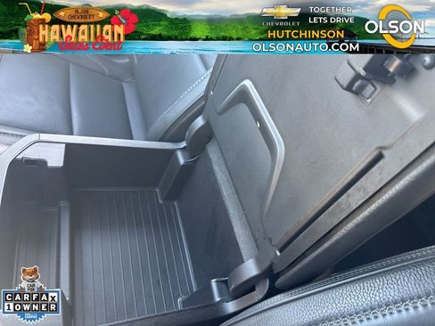 Used 2025 GMC Yukon XL Denali image 31