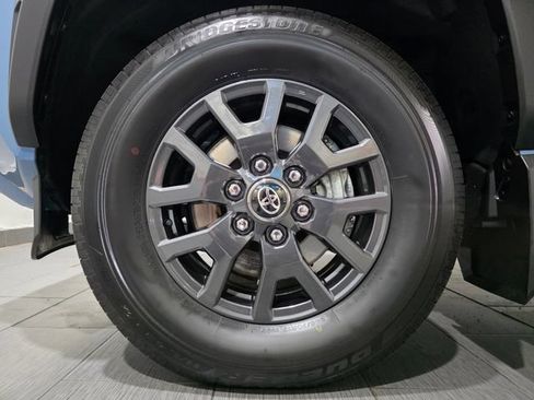 Used 2026 Toyota 4Runner SR5 AWD/4WD image 22