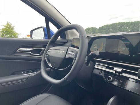 New 2026 Kia Sportage EX image 31